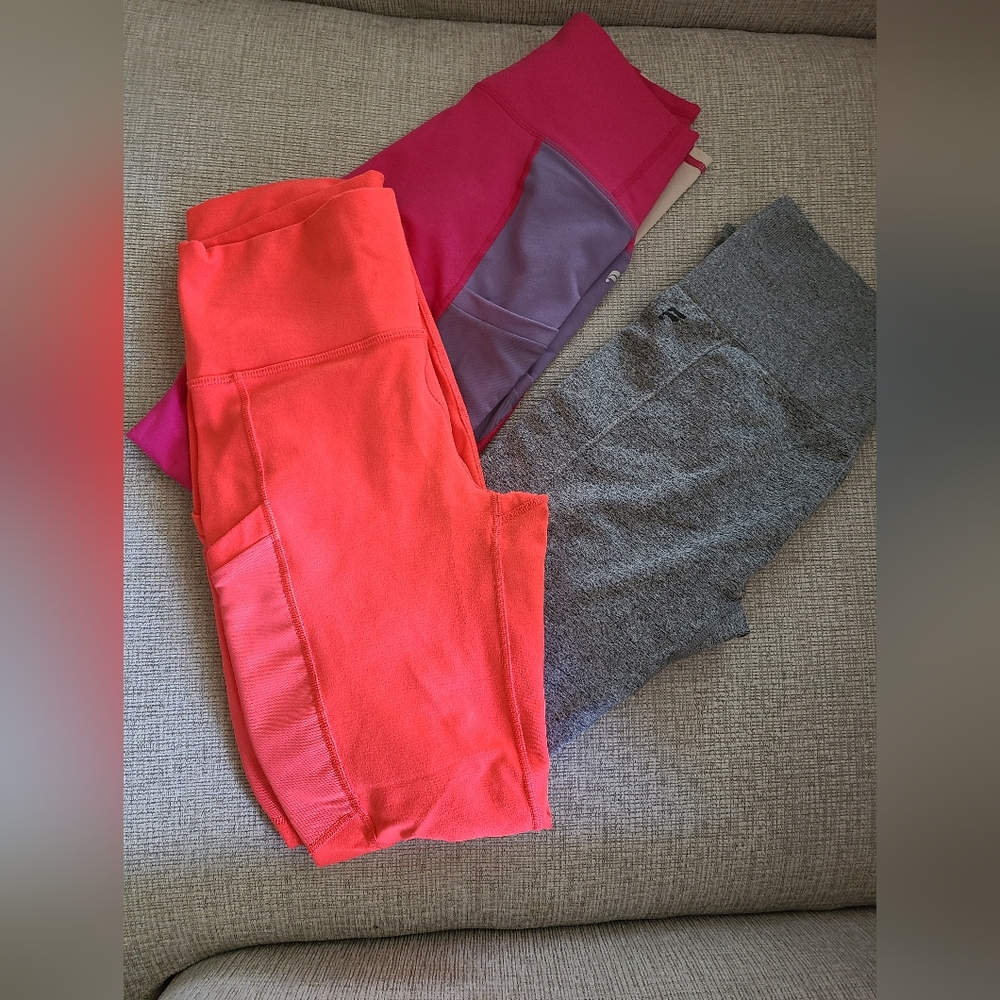Fabletics Activewear Yoga Pants - Size Small